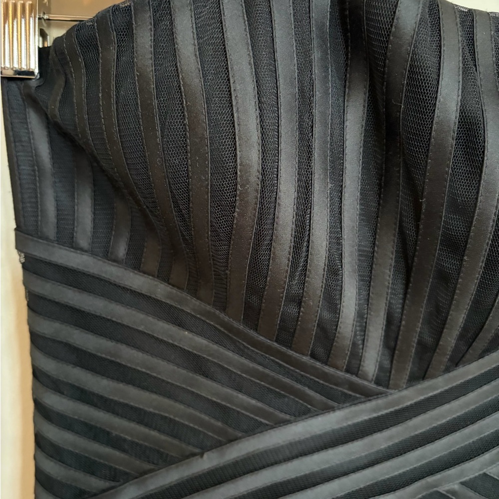 White‎ House Black Market Strapless Black Dress - Picture 6 of 9